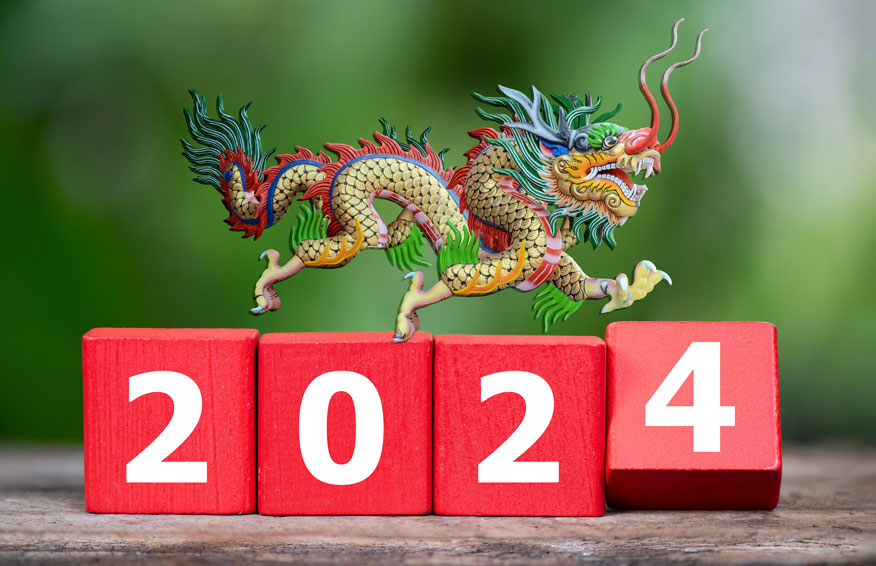 Das Holz-Drachen-Yang Jahr 2024 symbolisch mit einer Jahreszahl aus Würfeln und einem chinesischen Drachen dargestellt.